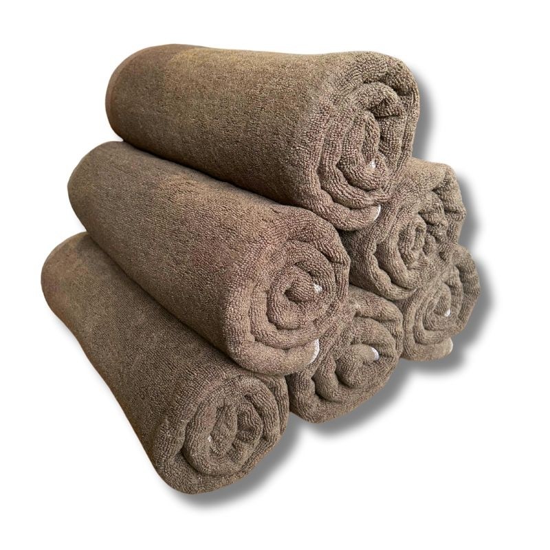 Lot de 6 serviettes de massage 70x140 cm 440g/m² chocolat
